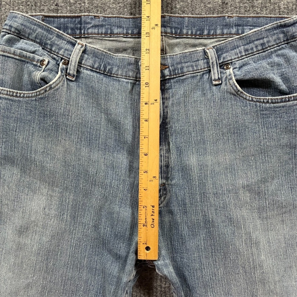 Wrangler Mens Straight Leg Jeans 38x30 Regular Fit Light Wash Denim Mid Rise - Picture 6 of 12